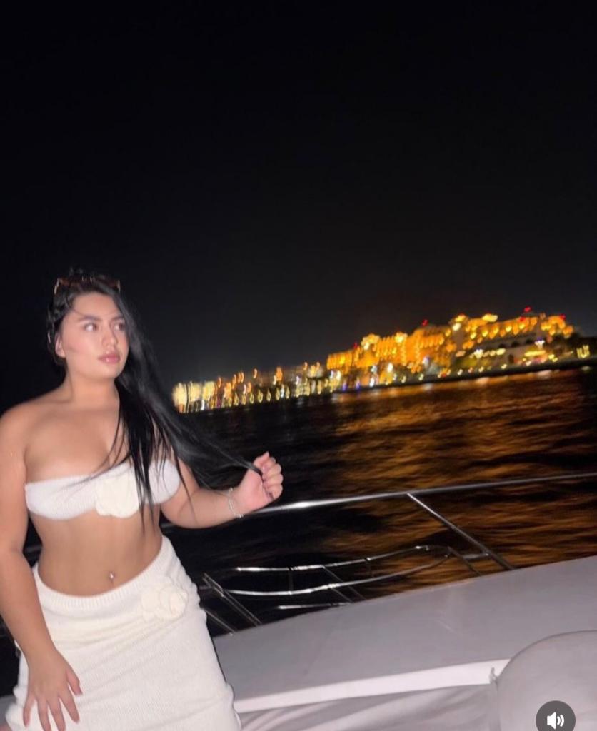 Chica busca chico en Almería: 