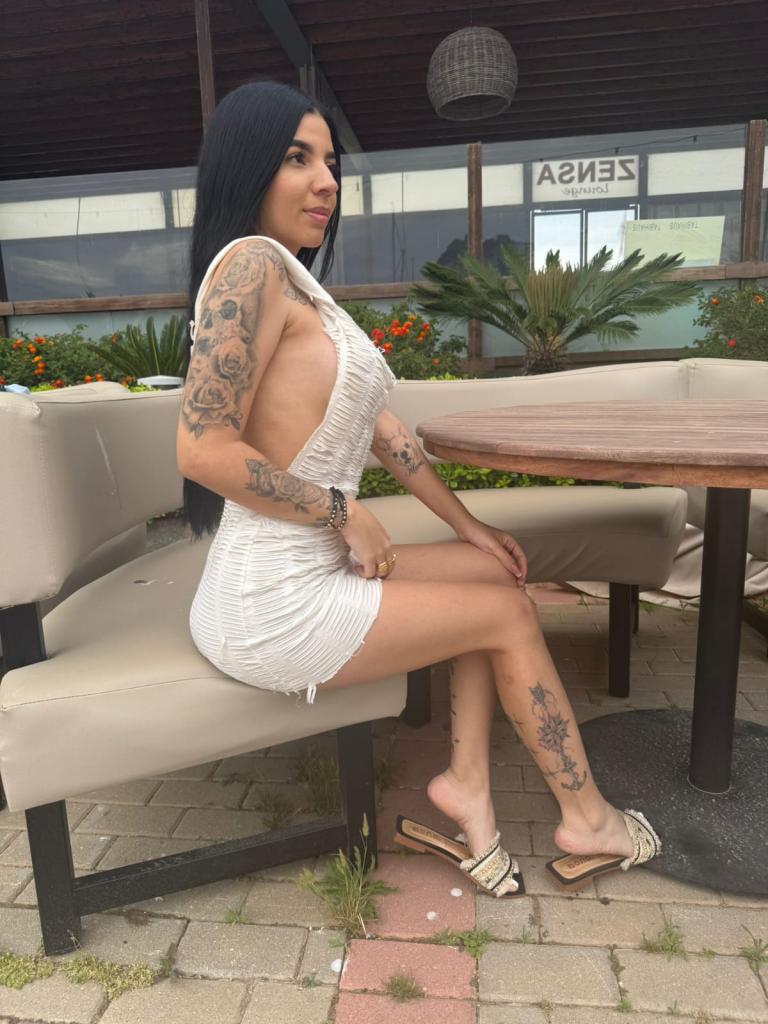 Chica busca chico en Alicante: 