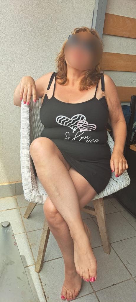 631562561: Chica busca chico en Ibiza