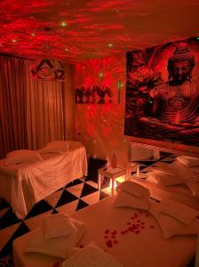 690046233: Chica busca chico en Málaga