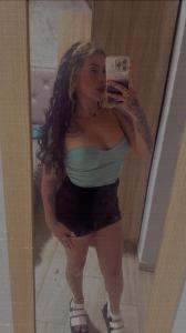 614997763: Chica busca chico en Málaga