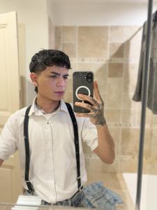 613941106: Chico busca chica en Málaga