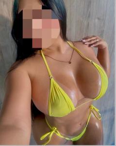 Chica busca chico en Cádiz: 