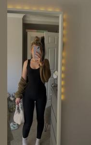 Chica busca chico en Granada: 