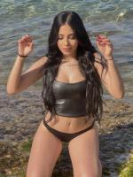 613654198: Chica busca chico en Madrid