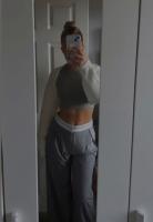 604873094: Chica busca chico en Granada