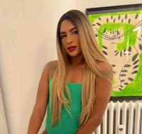 613702977: Transexual en Barcelona