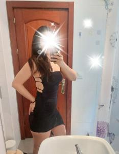 Chica busca chico en Cádiz: 