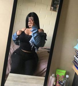 Chica busca chico en Barcelona: 