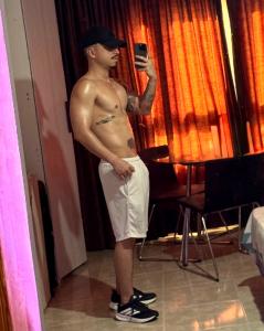 643232078: Chico busca chica en Las Palmas