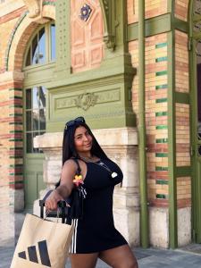 664299854: Chica busca chico en Madrid