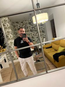 Chico busca chica en Alicante: 