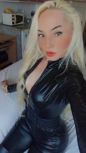 641298402: Transexual en Pontevedra