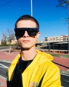 Chico busca chica en Murcia: 