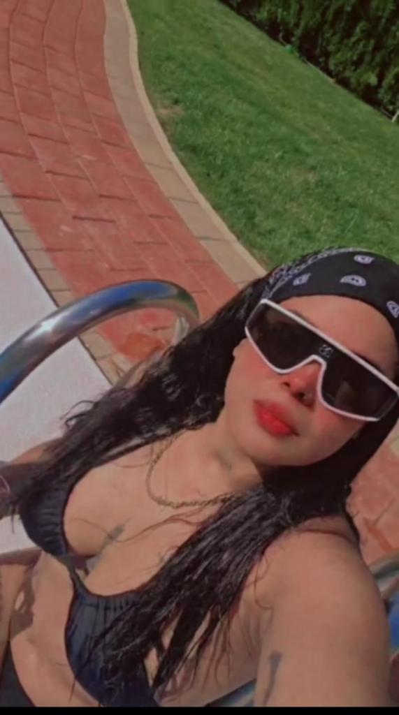 Chica busca chico en Murcia: 