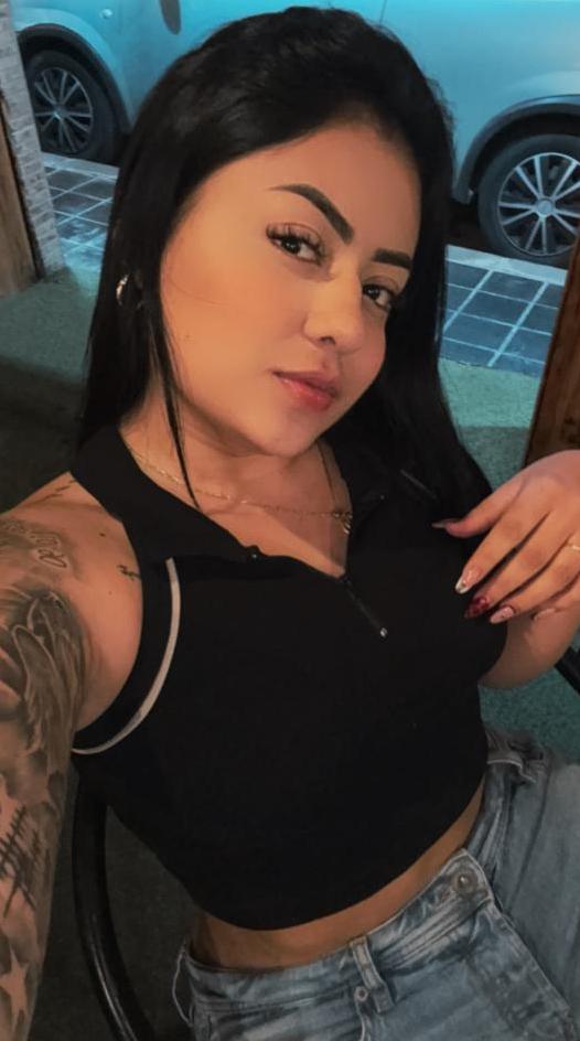 663169440: Chica busca chico en Valencia