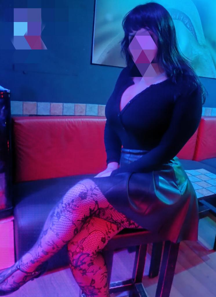 Chica busca chico en Cádiz: Chica busca chico