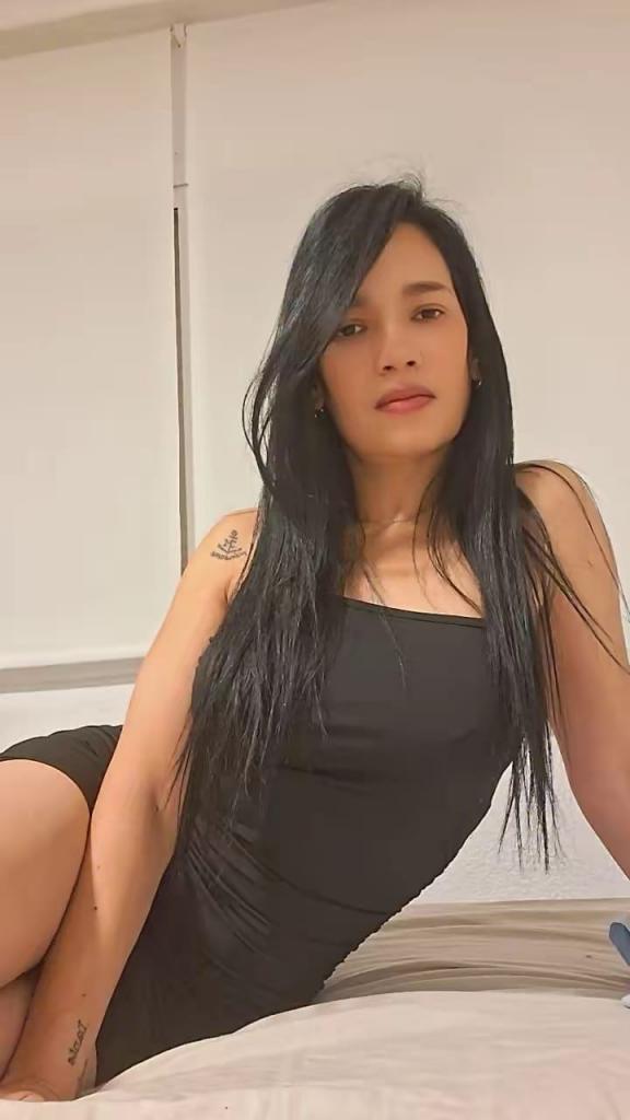 658625218: Chica busca chico en Ibiza