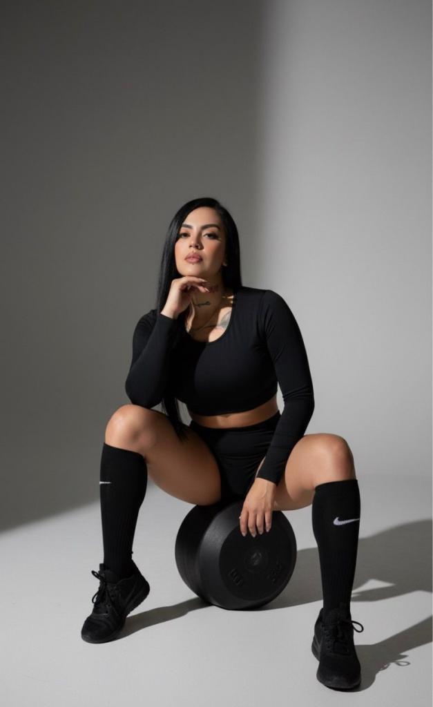 Chica busca chico en Sevilla: Chica busca chico