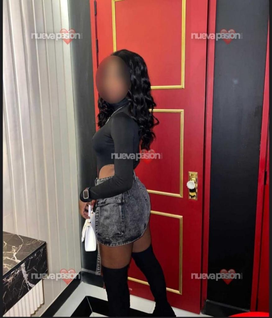 613364137: Chica busca chico en Granada