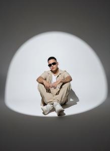 658747307: Chico busca chica en Pontevedra