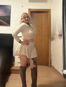 624420106: Chica busca chico en Madrid