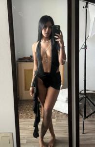 663169440: Chica busca chico en Valencia