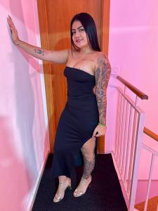 663169440: Chica busca chico en Valencia