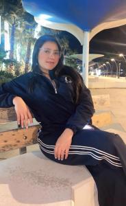 607489433: Chica busca chico en Málaga