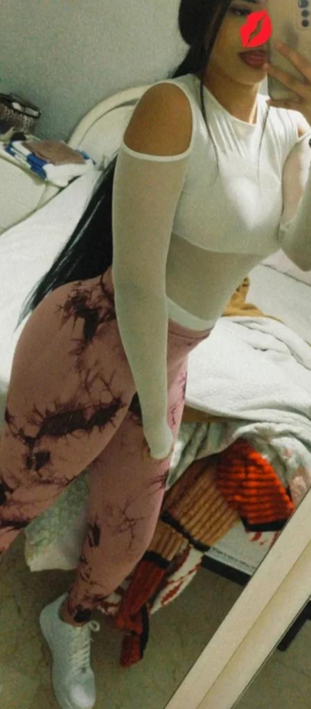 623589356: Chica busca chico en Las Palmas