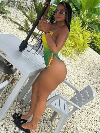 Chica busca chico en Menorca: 