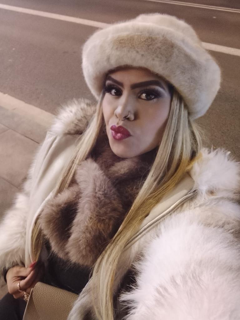 Chica busca chico en Barcelona: 