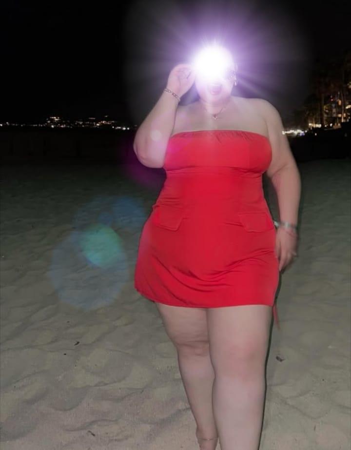 610711884: Chica busca chico en Murcia