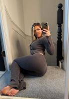 610775683: Chica busca chico en Málaga