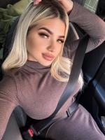 674704476: Chica busca chico en Barcelona