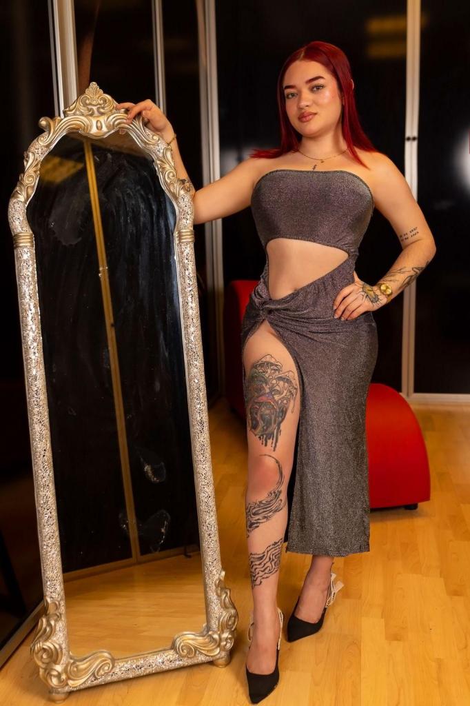 Chica busca chico en Sevilla: 