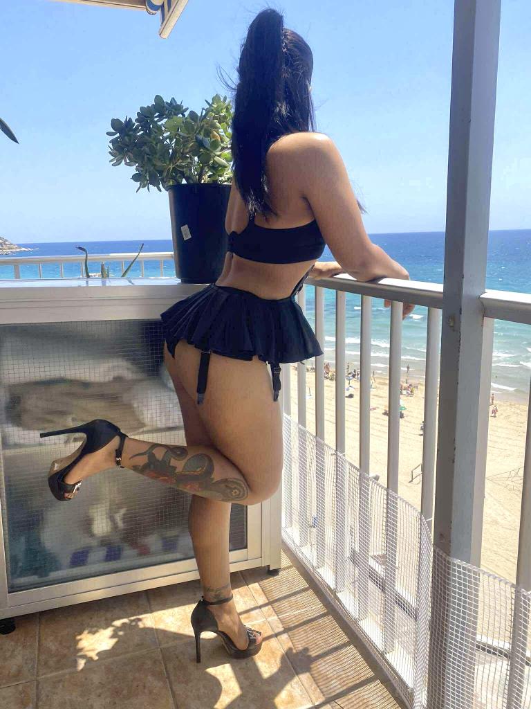 642339862: Chica busca chico en Alicante