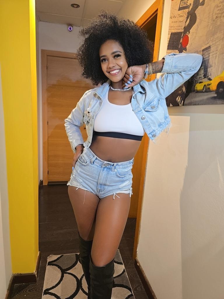 Chica busca chico en Pontevedra: 