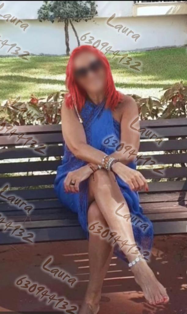 630944132: Chica busca chico en La Coruña