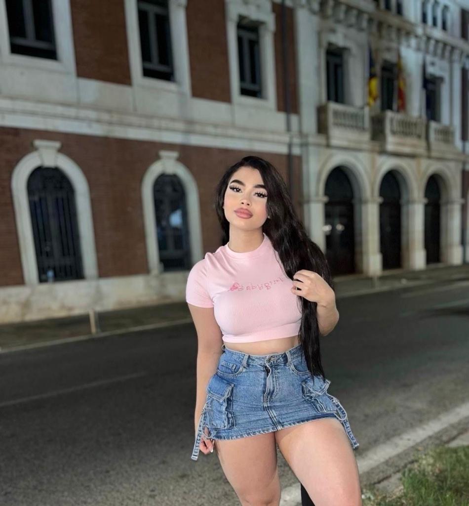 644073784: Chica busca chico en Madrid