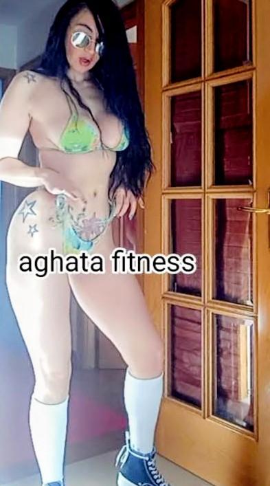 643316505: Chica busca chico en Cantabria