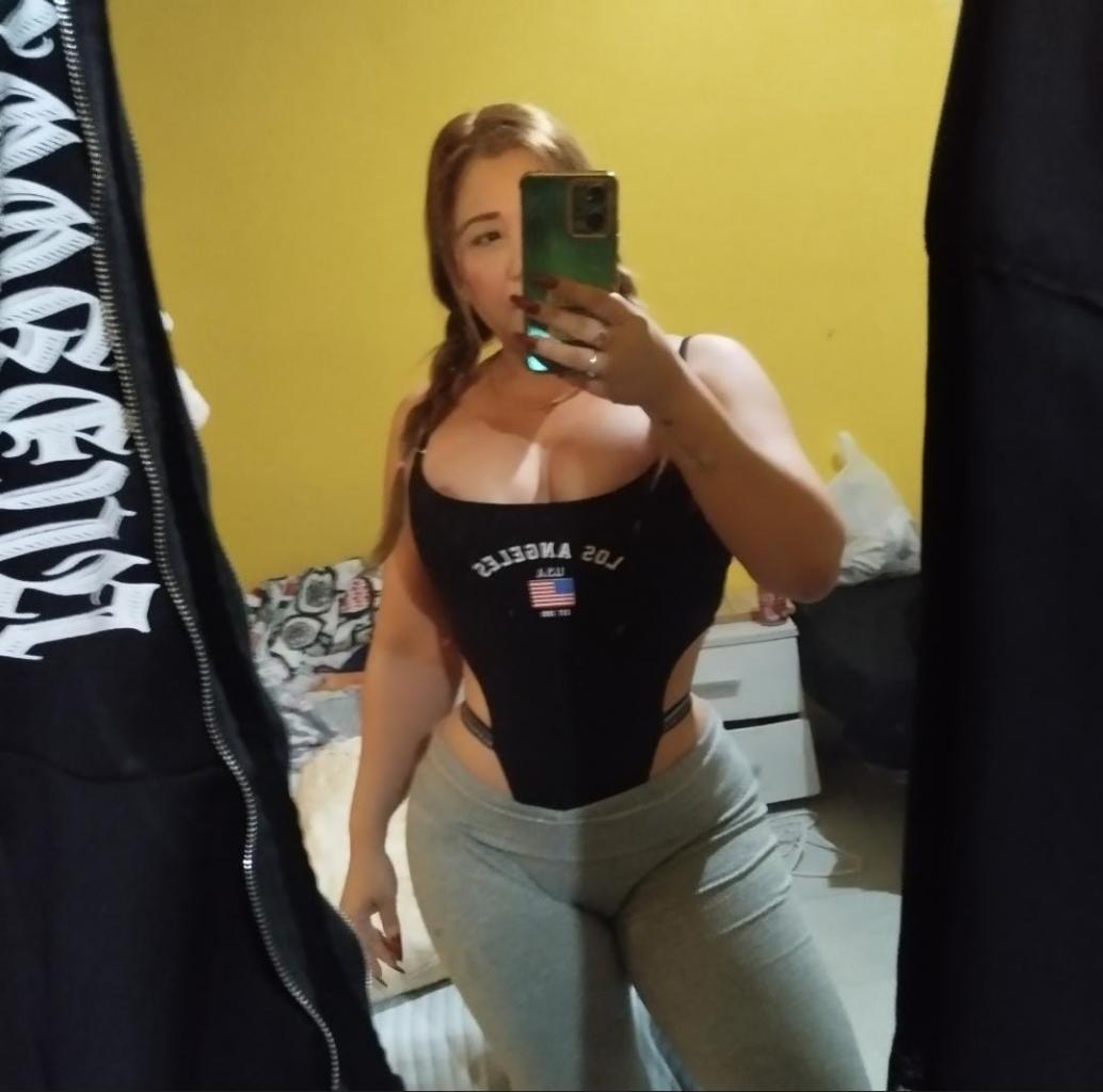 634044001: Chica busca chico en Almería