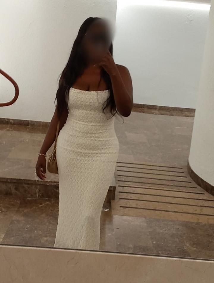 634348342: Chica busca chico en Alicante