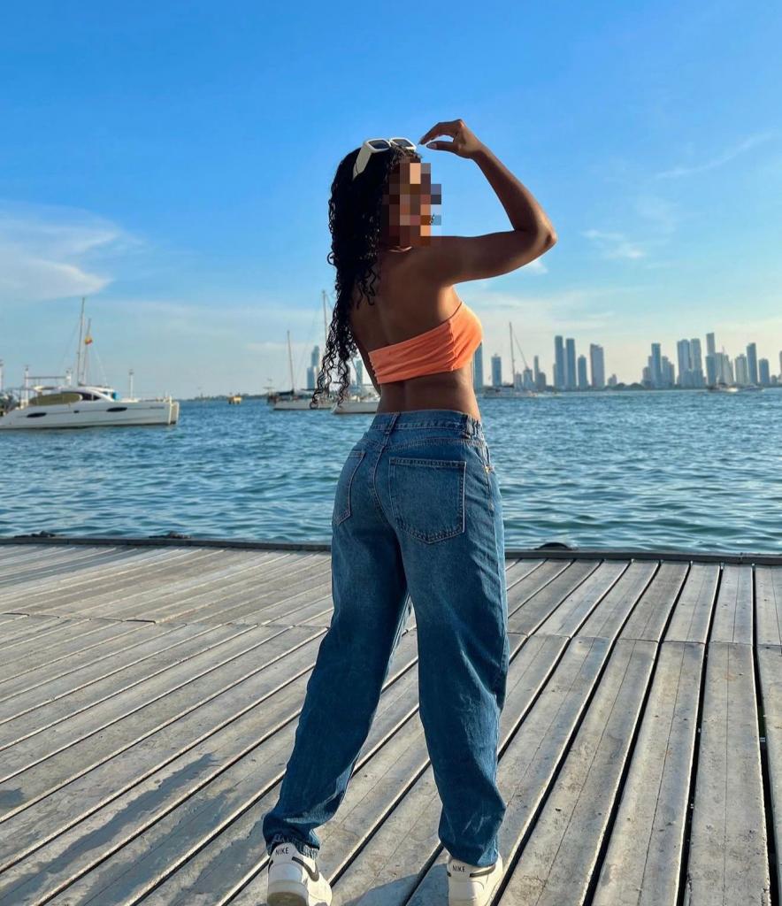 Chica busca chico en Pontevedra: 