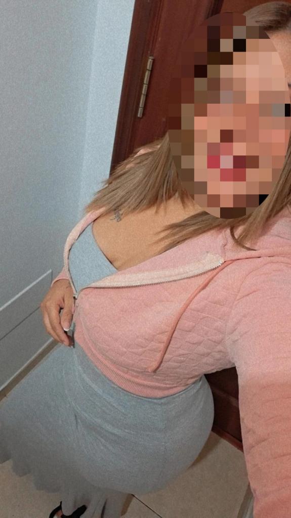 Chica busca chico en Tenerife: 