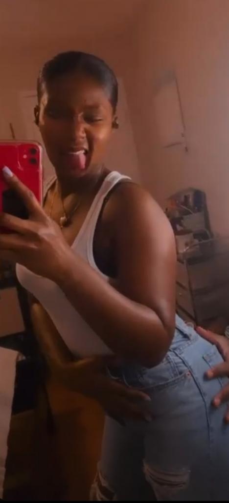 622792580: Chica busca chico en Granada