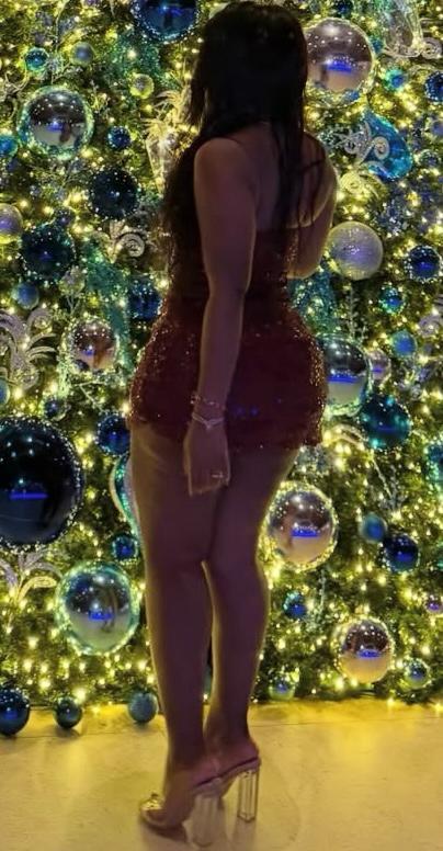 604979237: Chica busca chico en Alicante