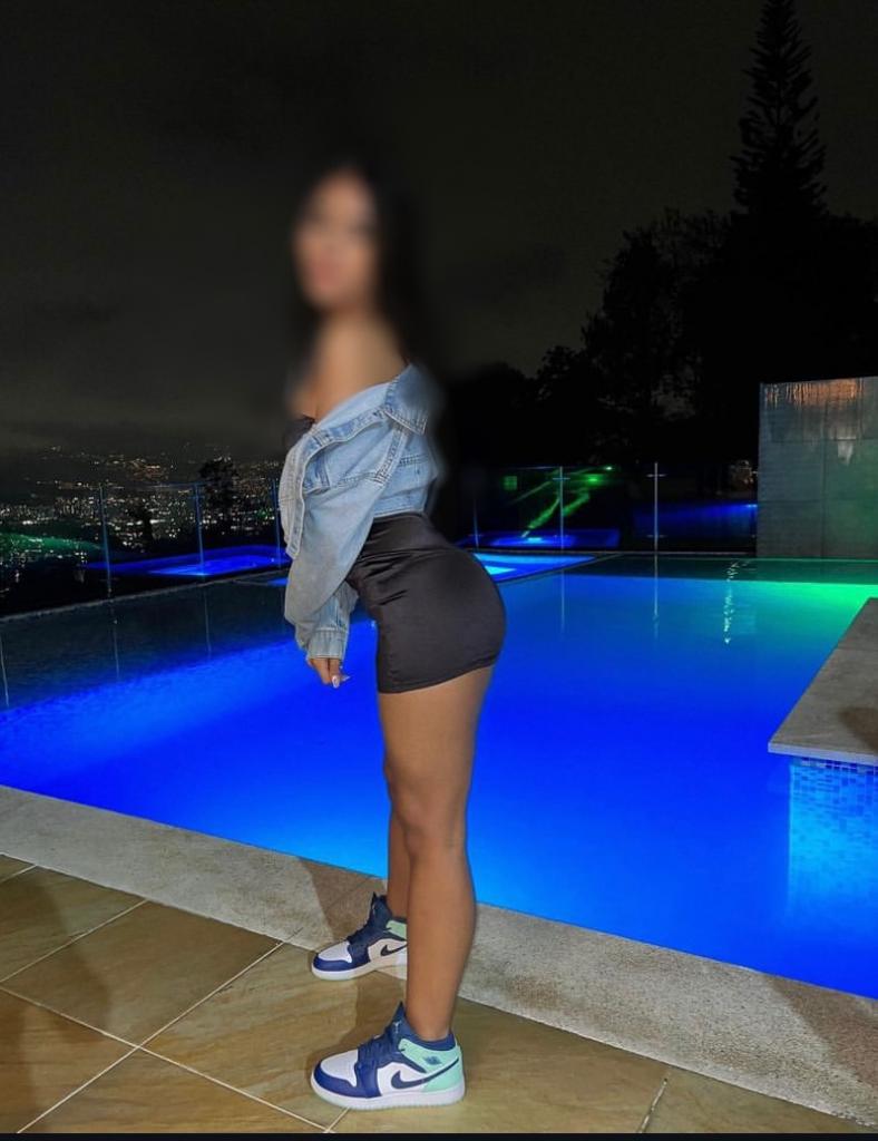 642608374: Chica busca chico en Zaragoza