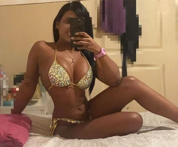 642427148: Chica busca chico en Madrid