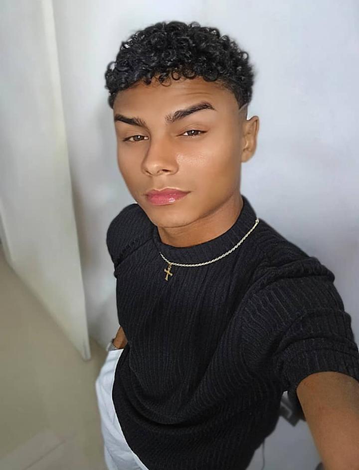 Chico busca chica en Tenerife: 